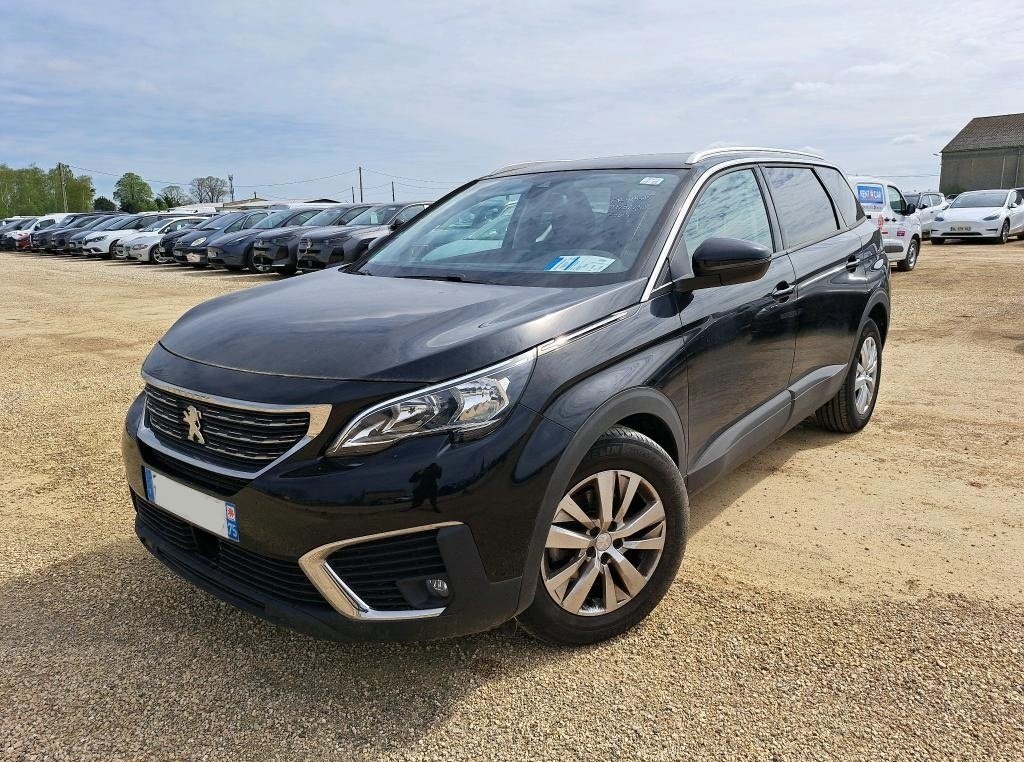 Peugeot 5008 - Photo 1