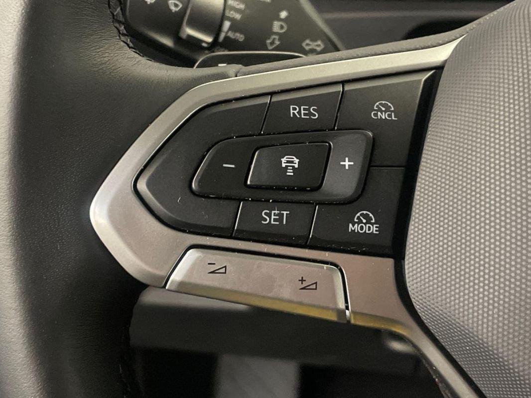 Volkswagen Tiguan - Photo 21