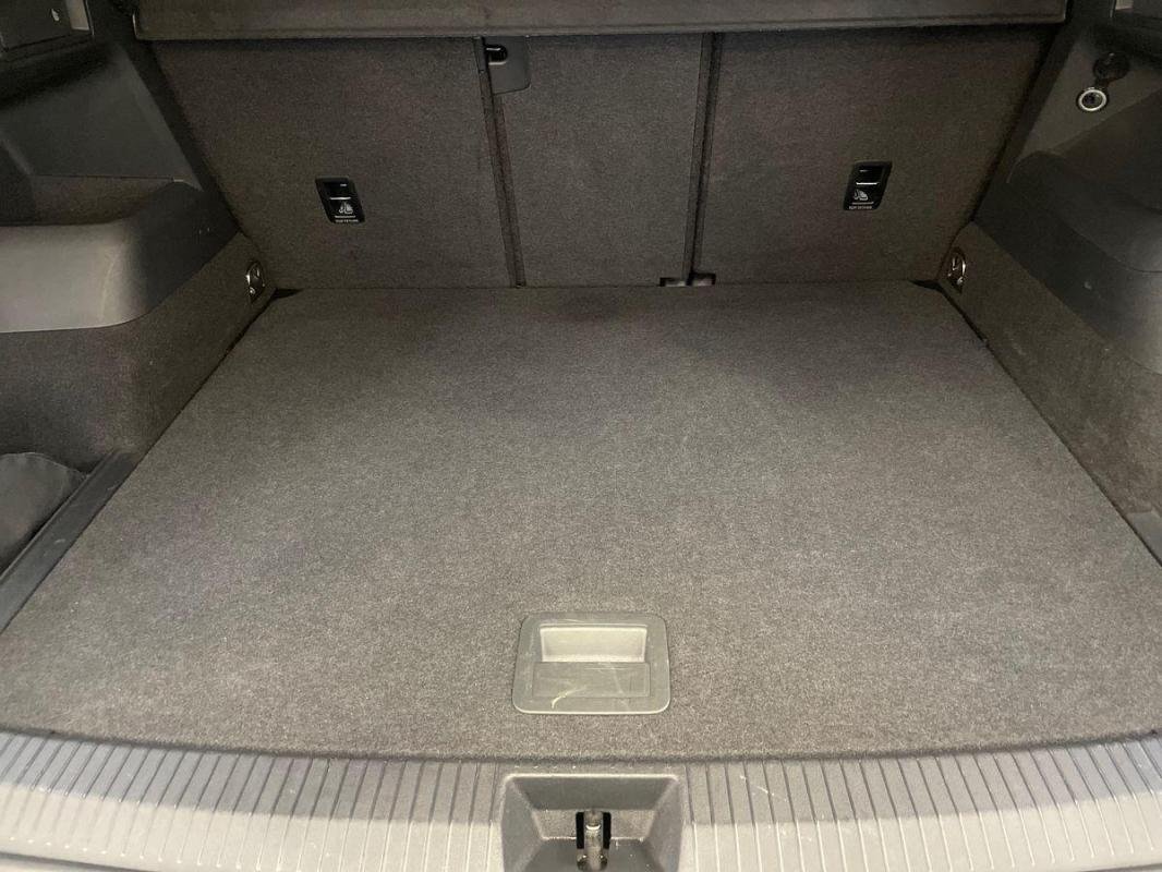 Volkswagen Tiguan - Photo 31