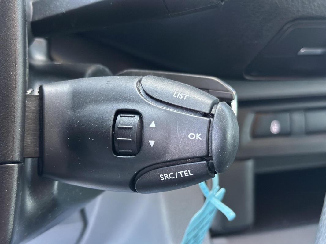 Peugeot Traveller - Photo 12