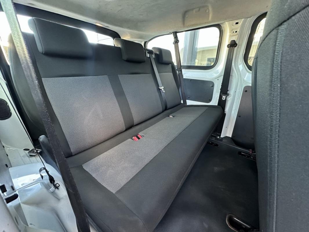 Peugeot Traveller - Photo 8