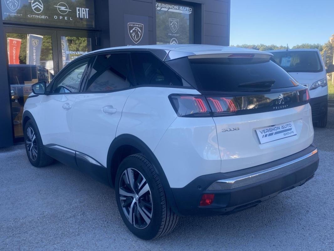 Peugeot 3008 - Photo 3