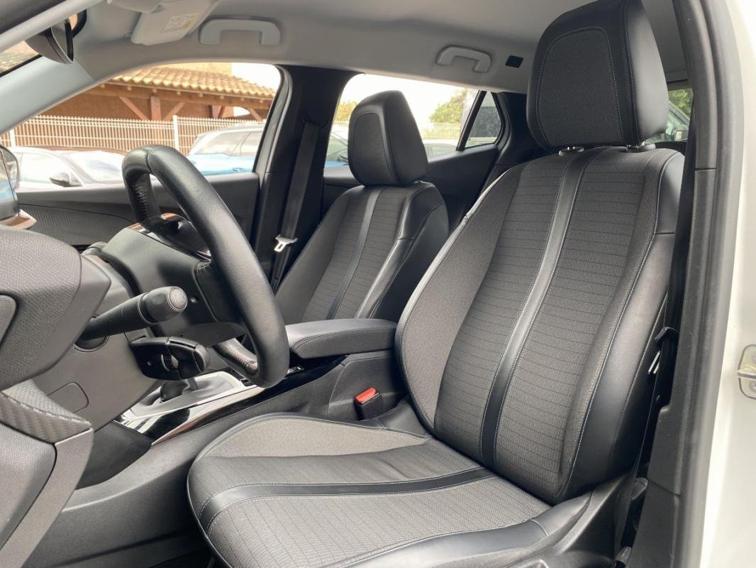 Peugeot 2008 - Photo 14