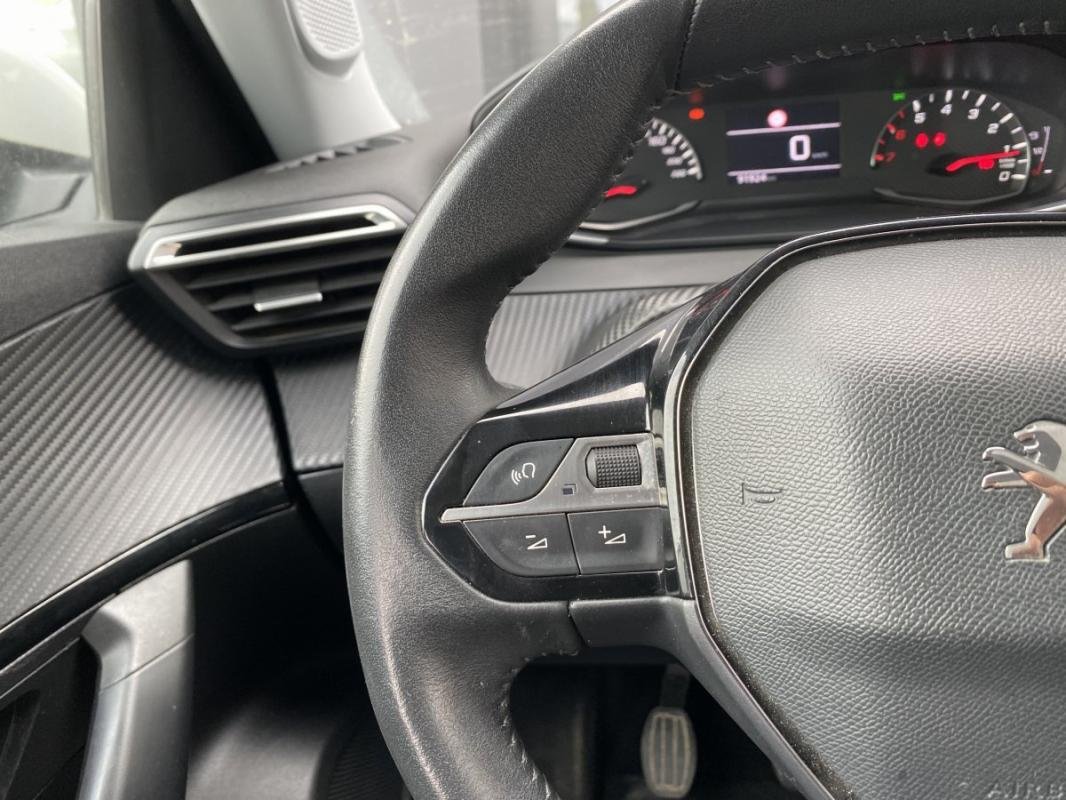 Peugeot 2008 - Photo 24