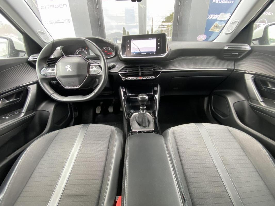Peugeot 2008 - Photo 4