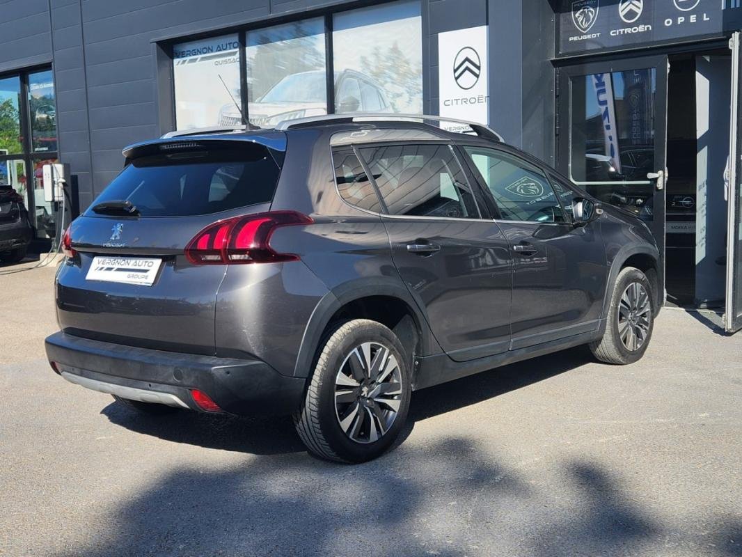 Peugeot 2008 - Photo 2