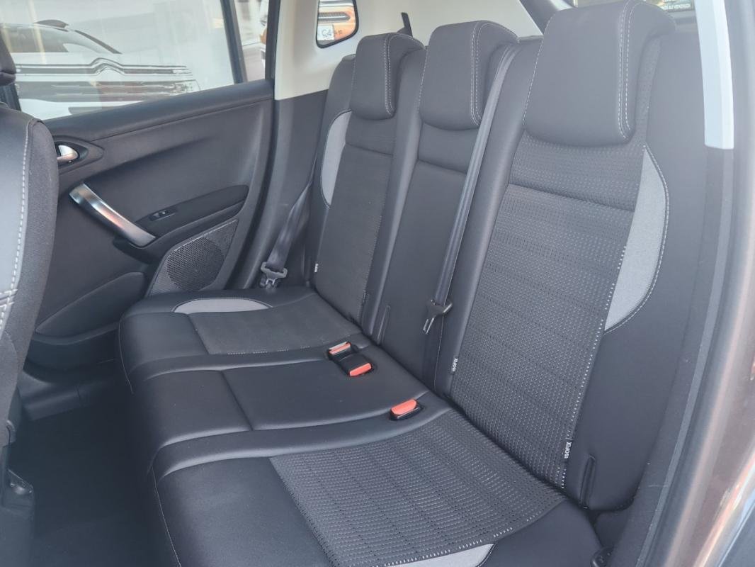 Peugeot 2008 - Photo 5