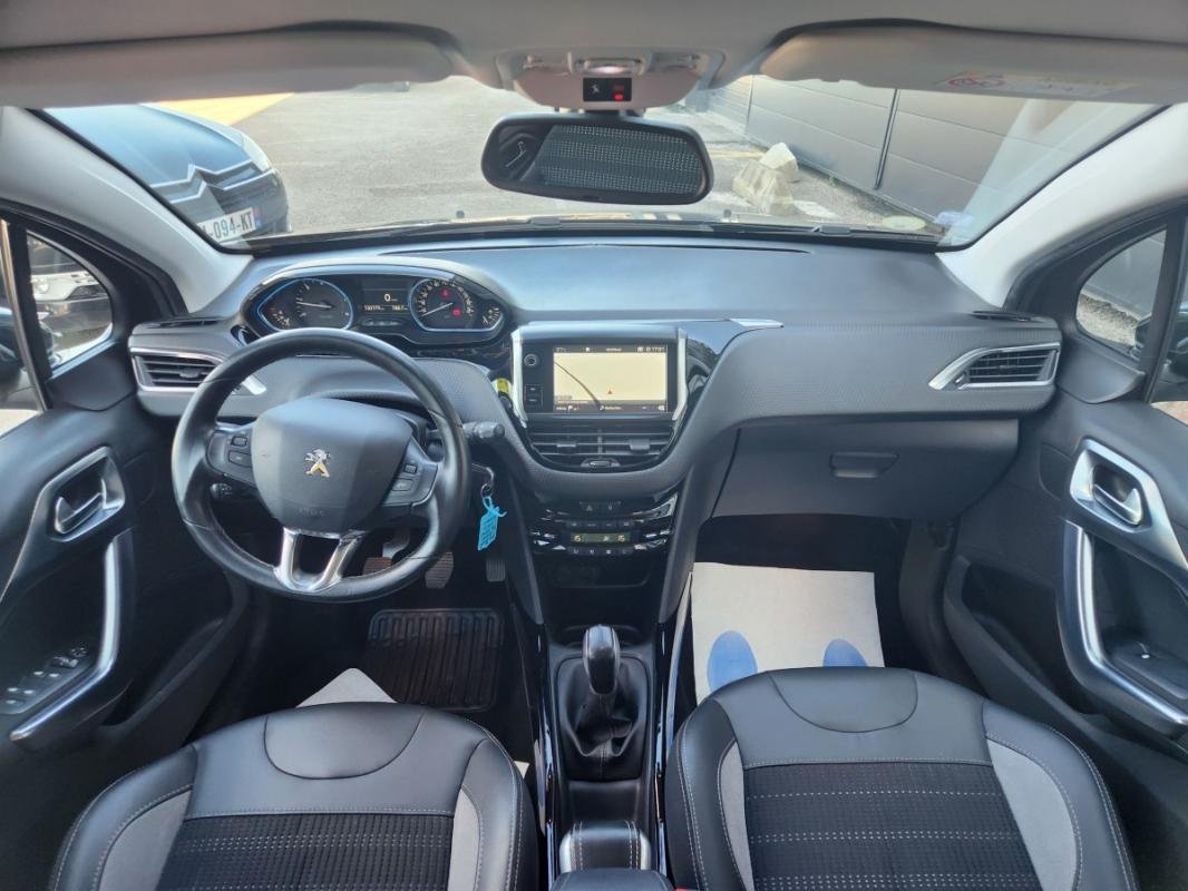 Peugeot 2008 - Photo 6