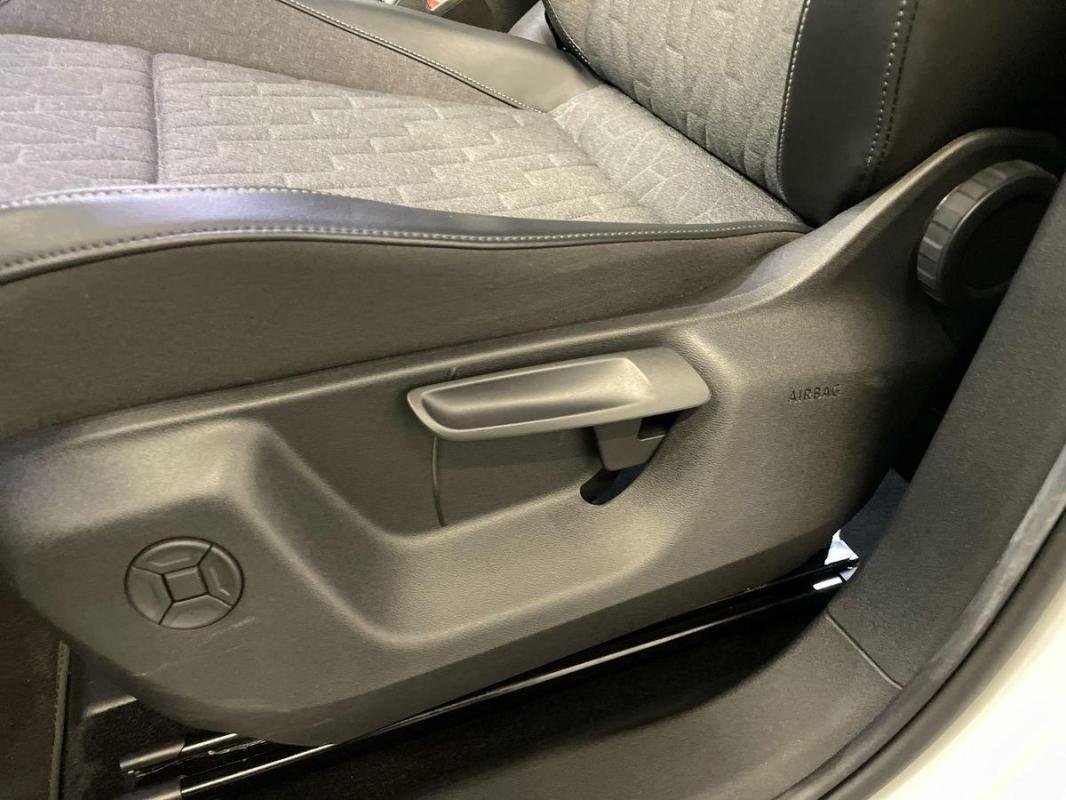 Volkswagen Tiguan - Photo 14
