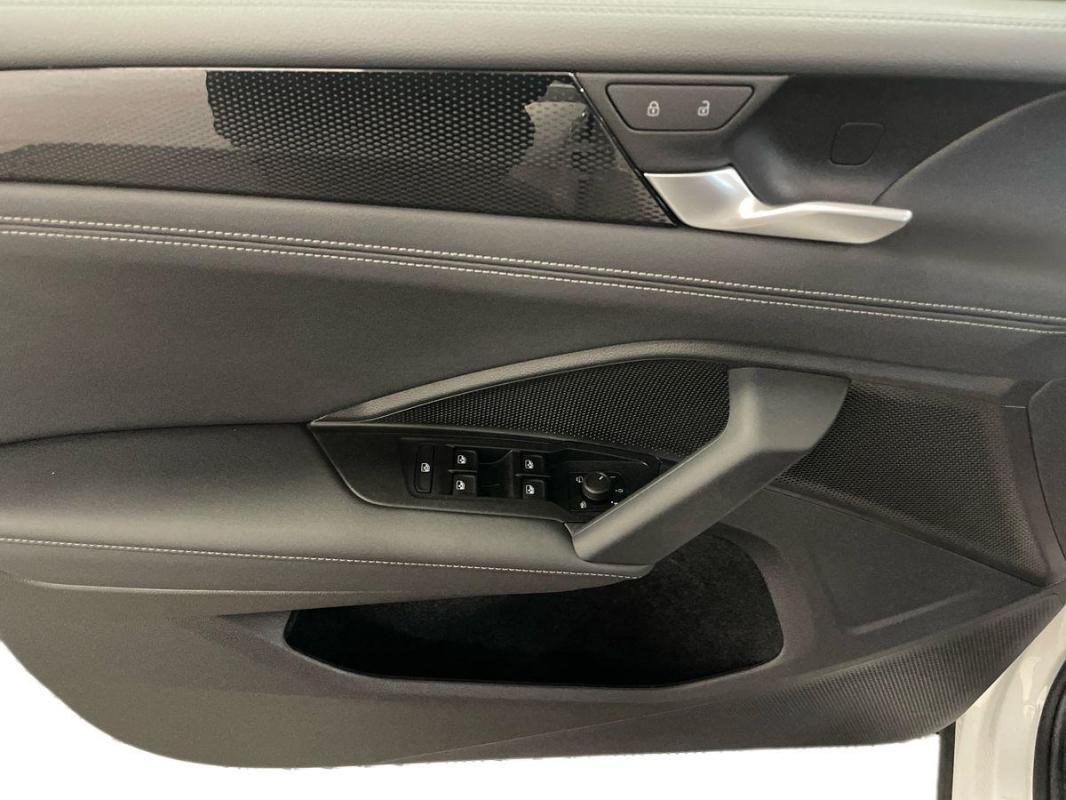 Volkswagen Tiguan - Photo 15