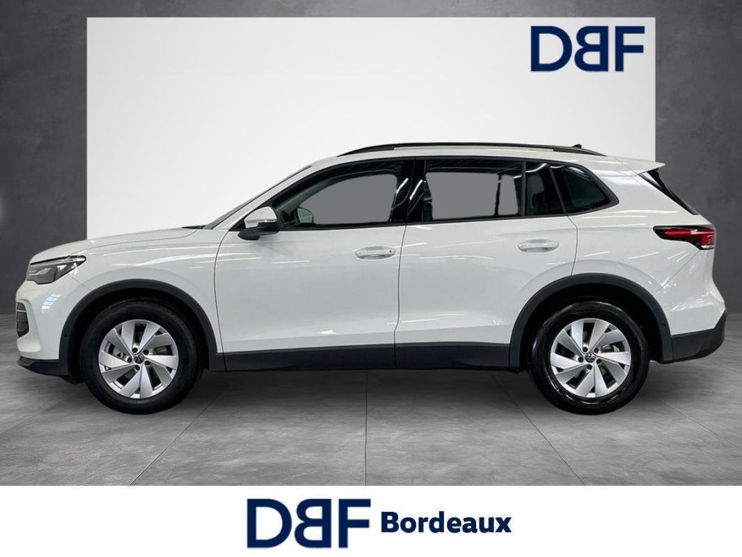 Volkswagen Tiguan - Photo 2