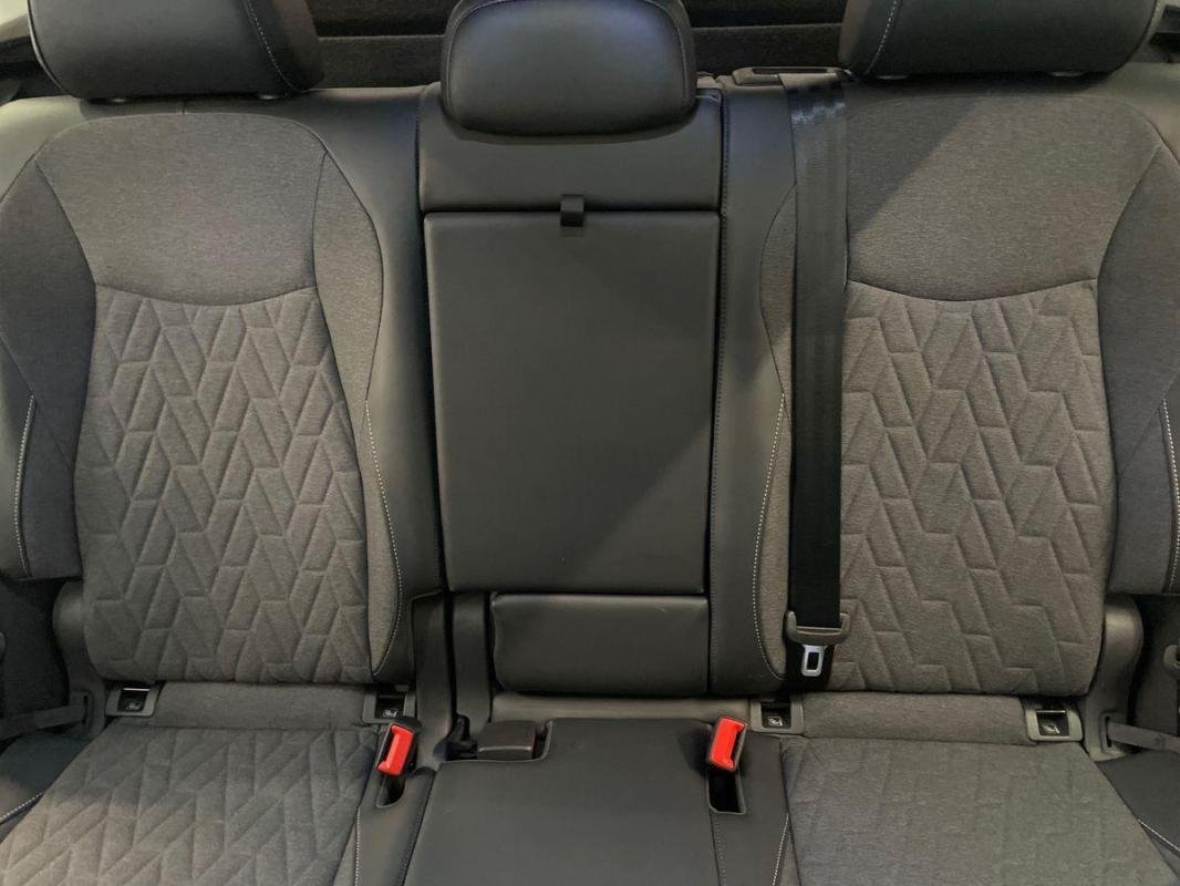 Volkswagen Tiguan - Photo 22