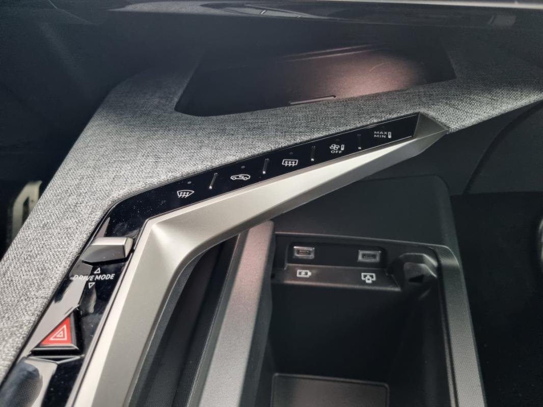 Peugeot 3008 - Photo 14