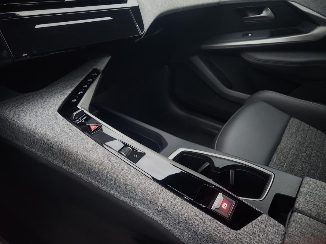 Peugeot 3008 - Photo 9