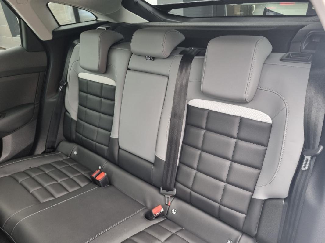 Citroën E-C4 - Photo 19