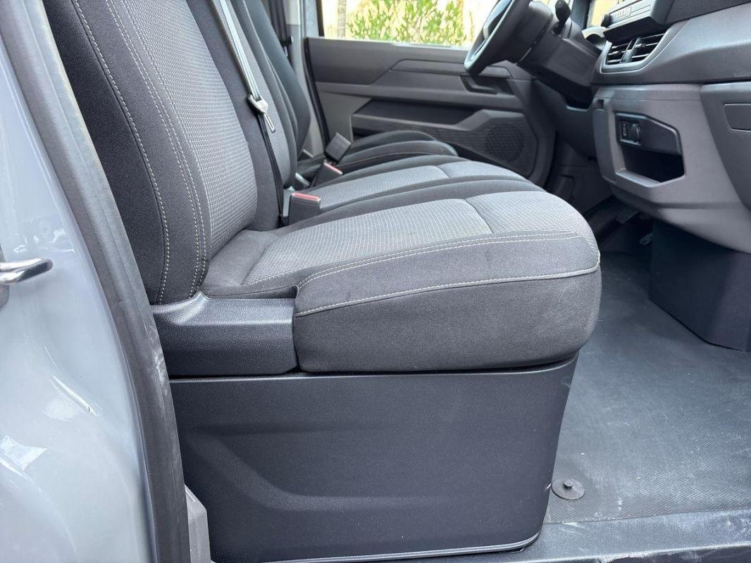 Volkswagen Transporter - Photo 13