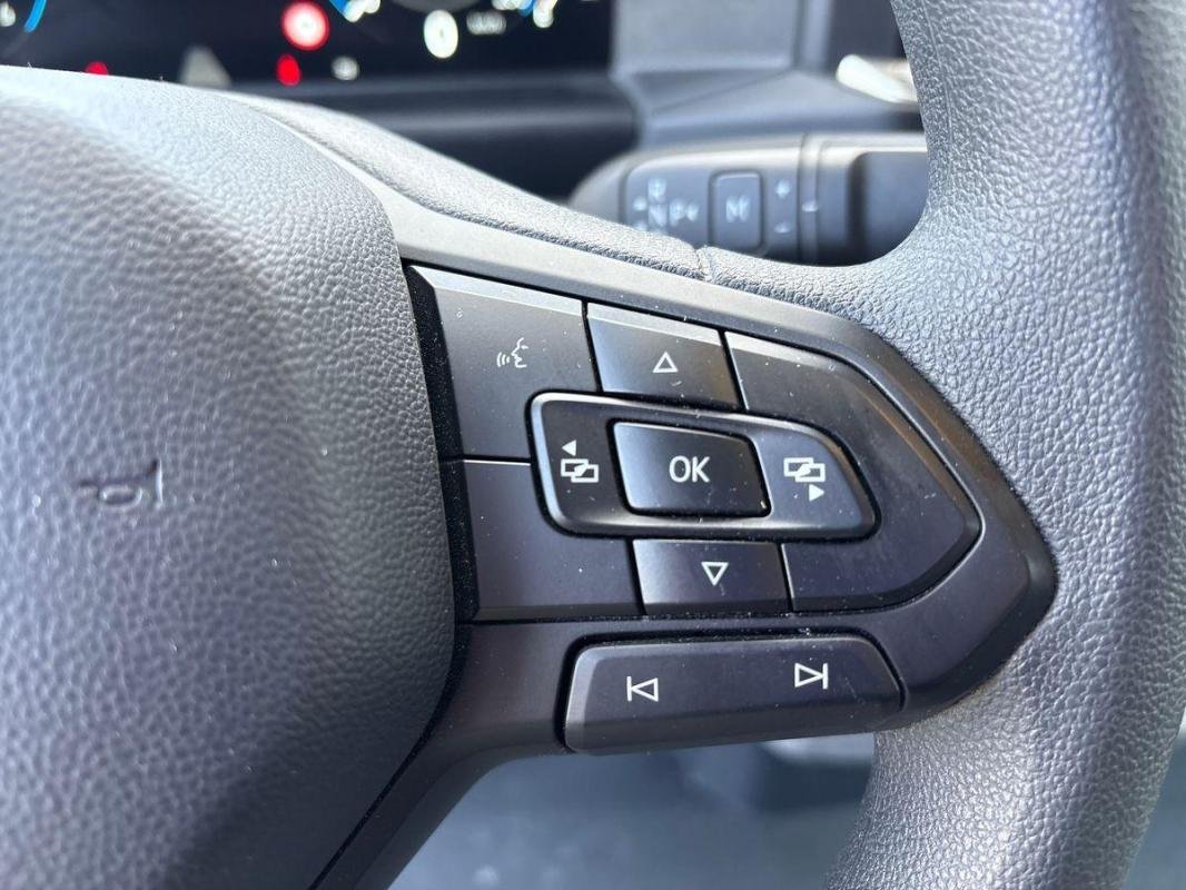 Volkswagen Transporter - Photo 21