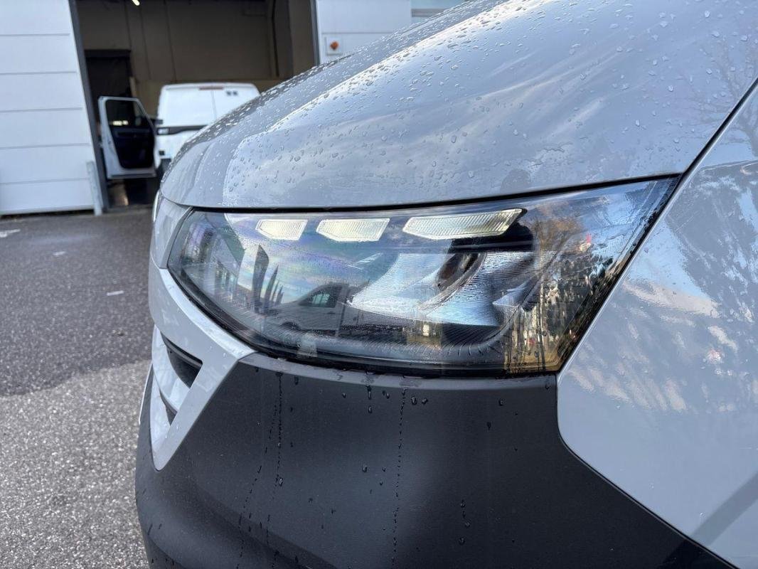Volkswagen Transporter - Photo 27