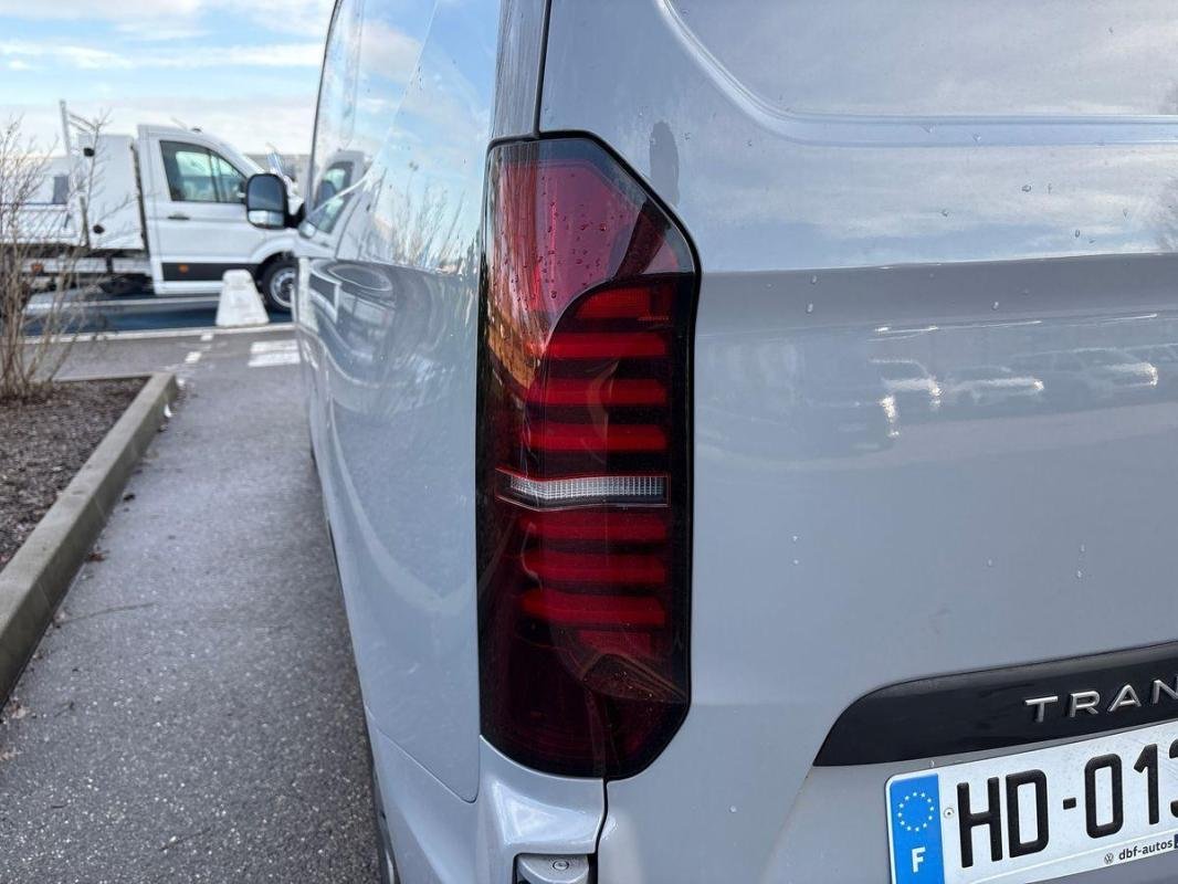 Volkswagen Transporter - Photo 31