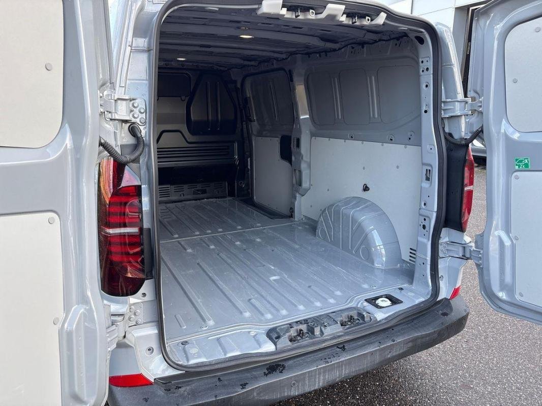 Volkswagen Transporter - Photo 33