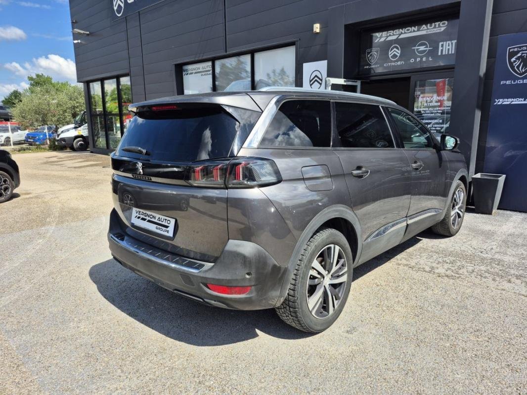 Peugeot 5008 - Photo 3