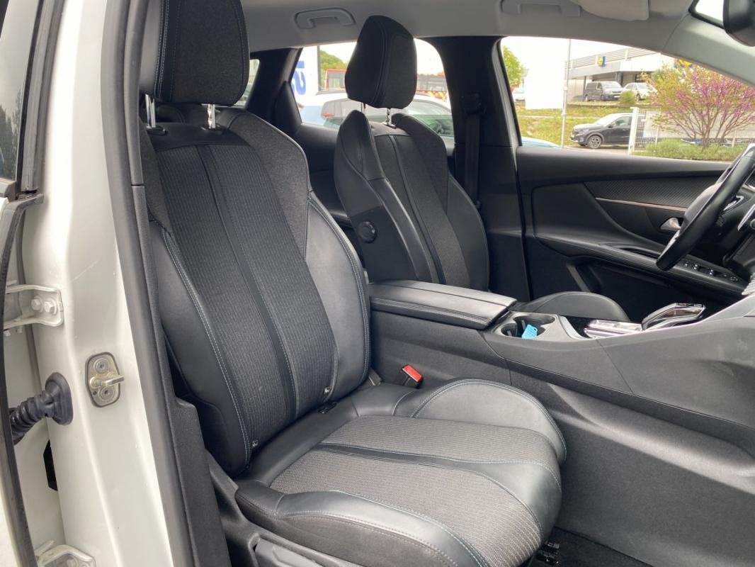 Peugeot 3008 - Photo 26