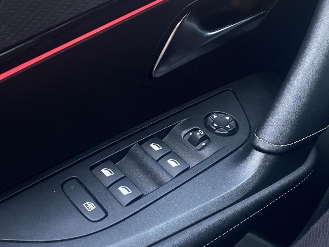 Peugeot 2008 - Photo 7