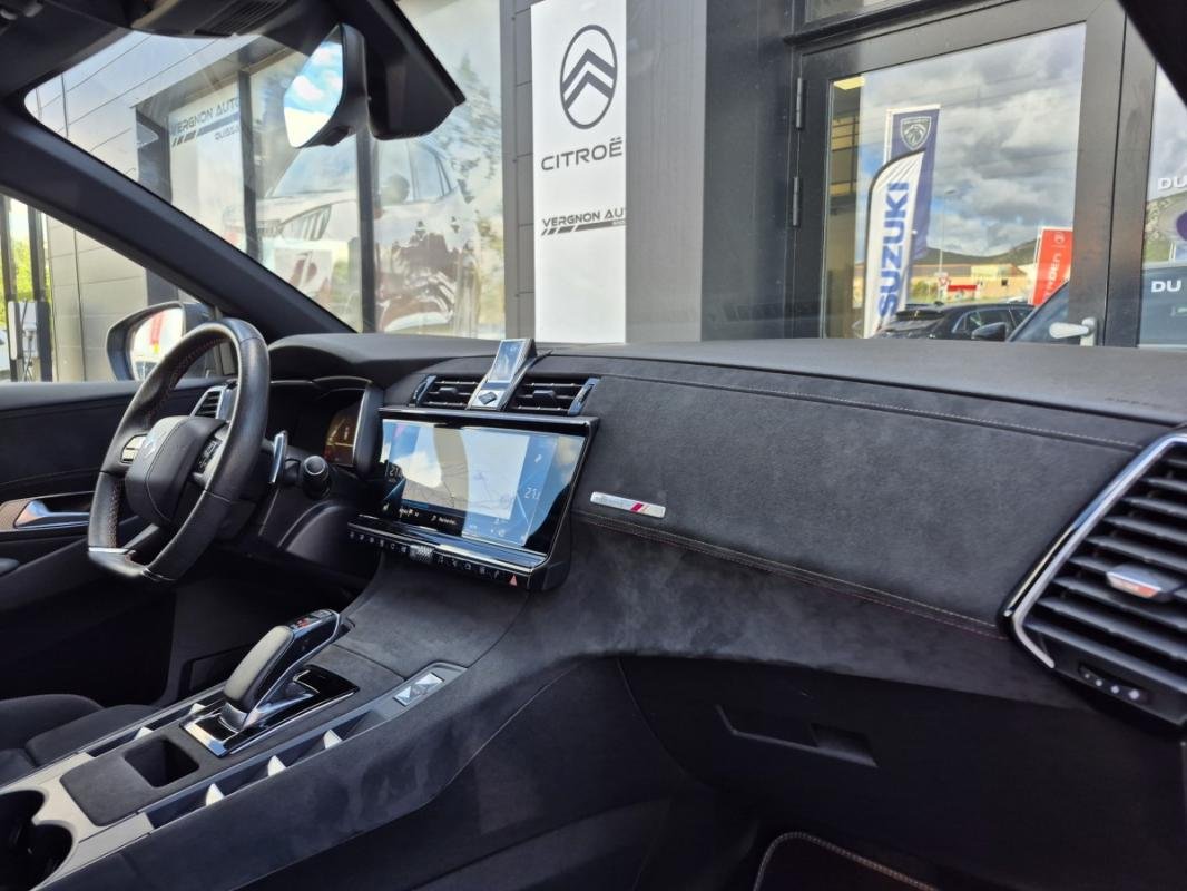 DS DS 7 Crossback - Photo 26