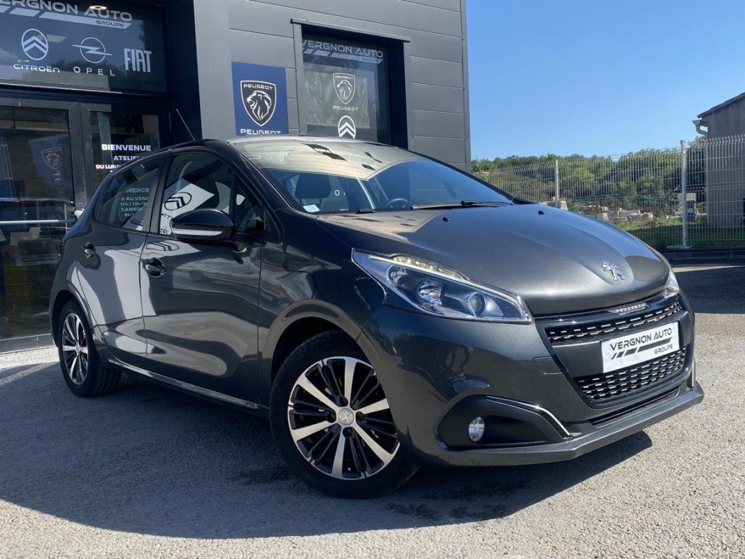 Peugeot 208 - Photo 19