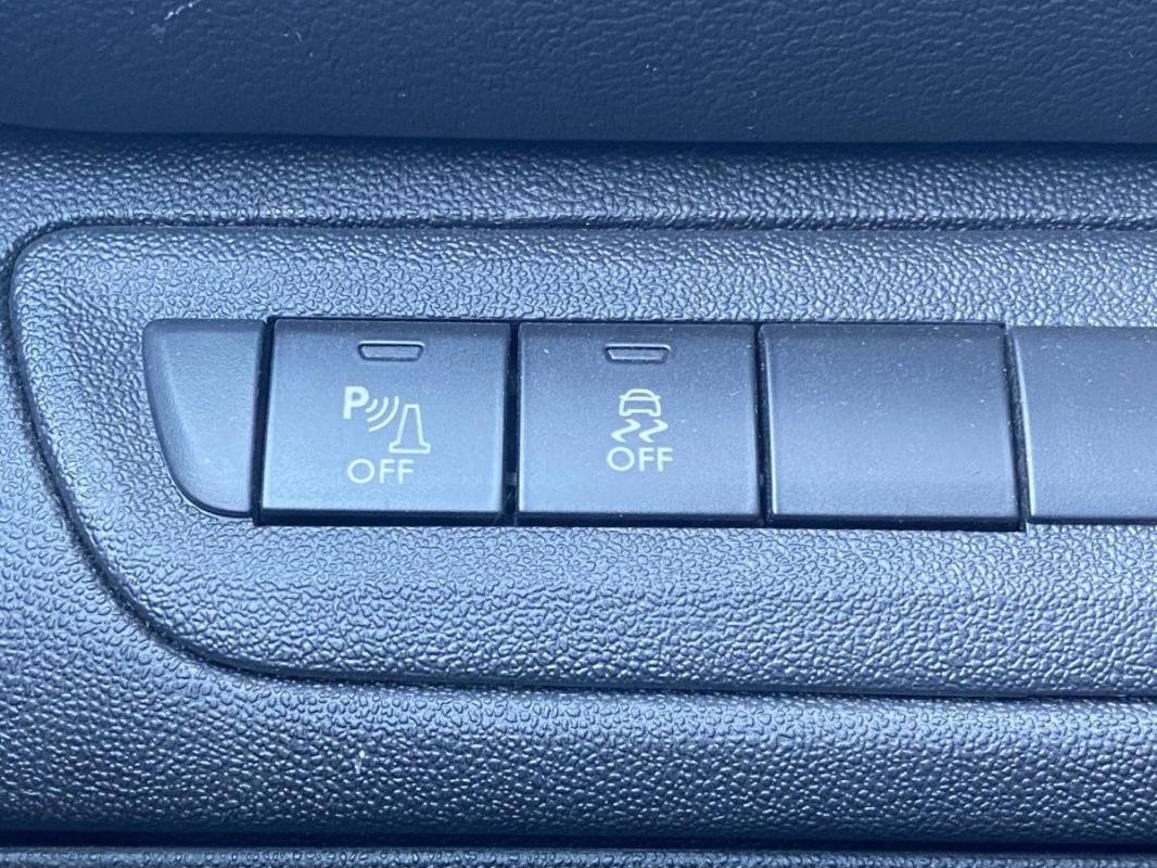 Peugeot 208 - Photo 9