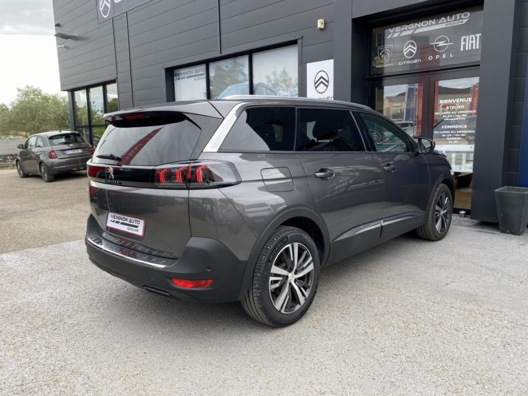 Peugeot 5008 - Photo 2