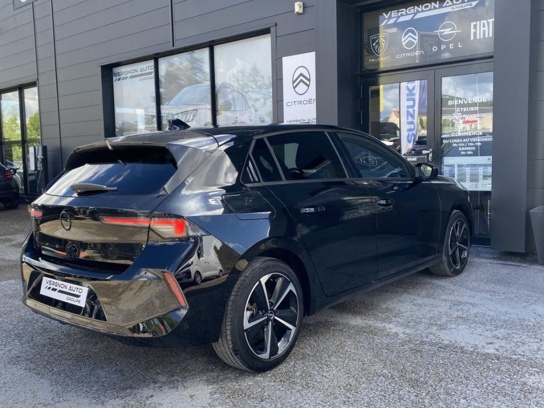 Opel Astra - Photo 3
