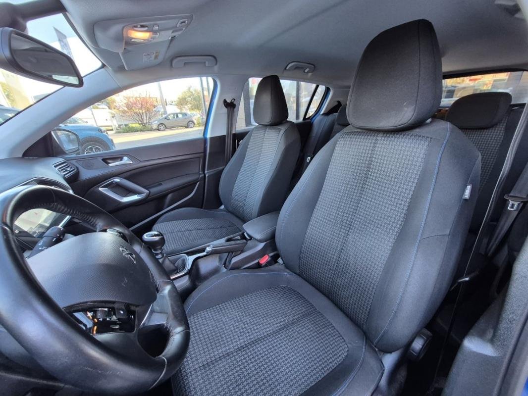 Peugeot 308 - Photo 12