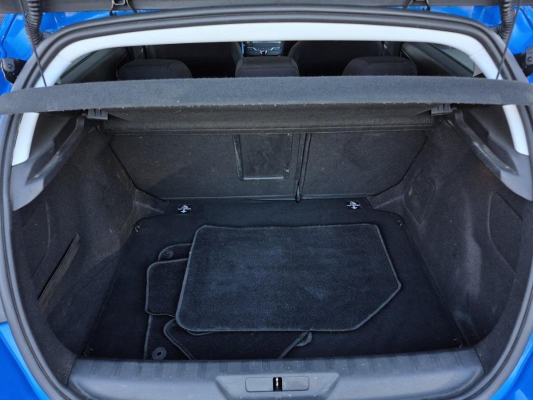 Peugeot 308 - Photo 14