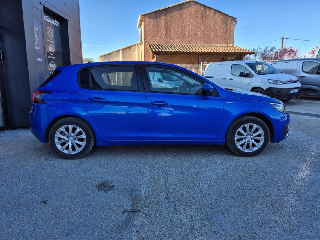 Peugeot 308 - Photo 2