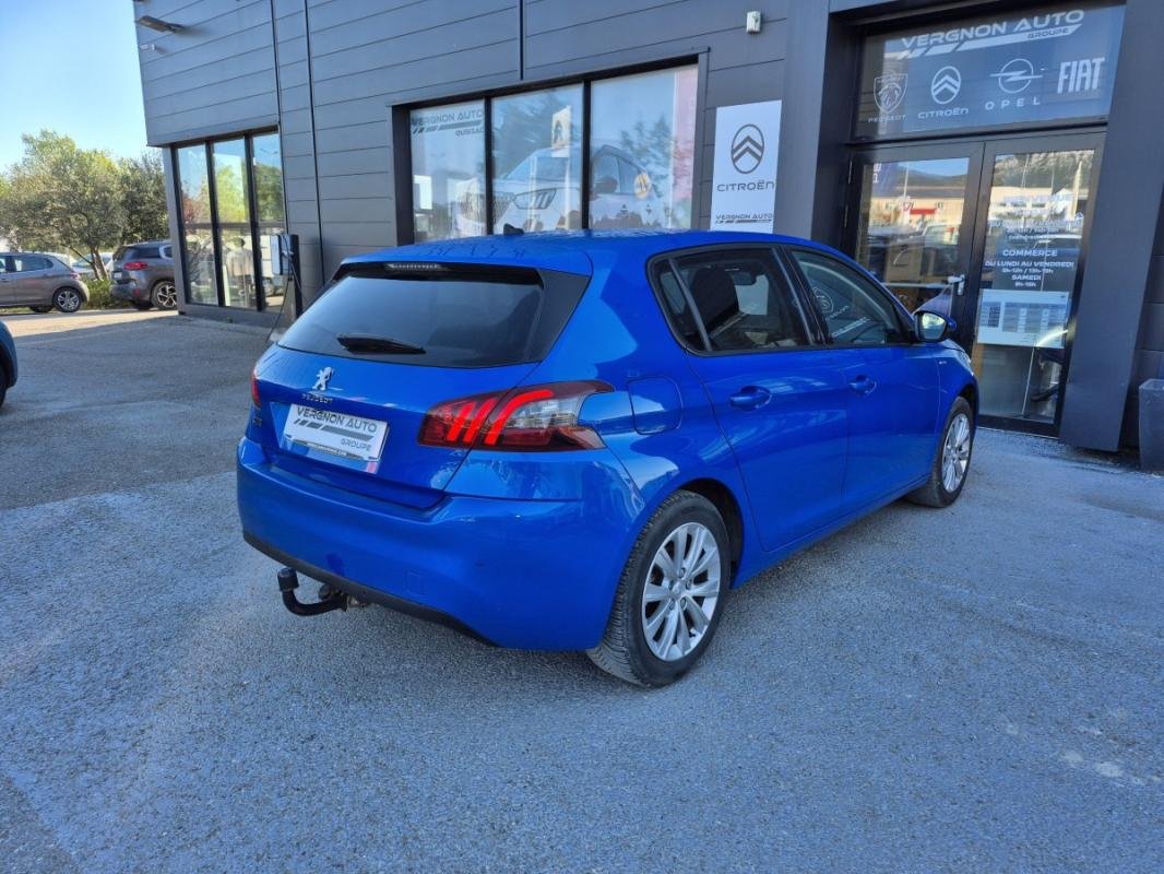 Peugeot 308 - Photo 3