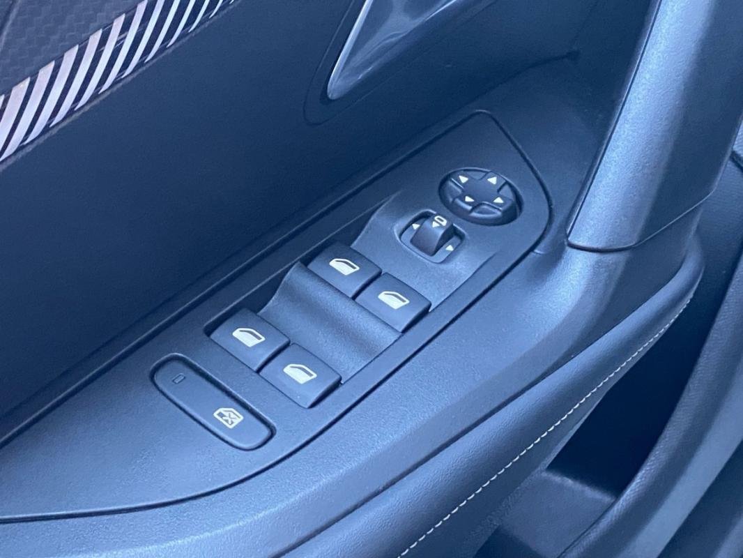 Peugeot 2008 - Photo 27