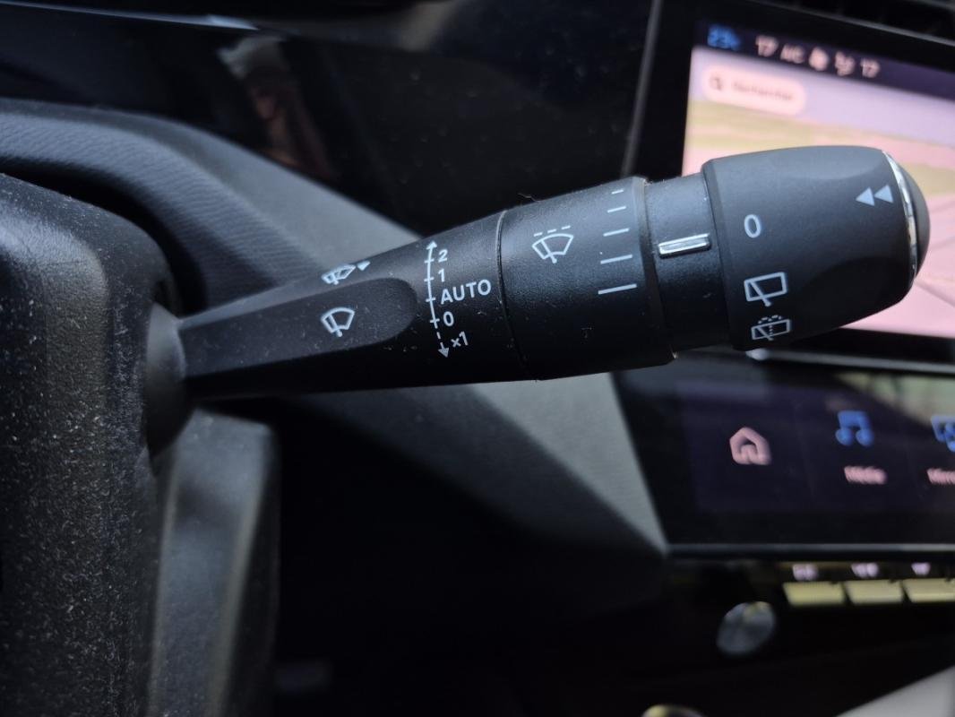 Peugeot 308 - Photo 32