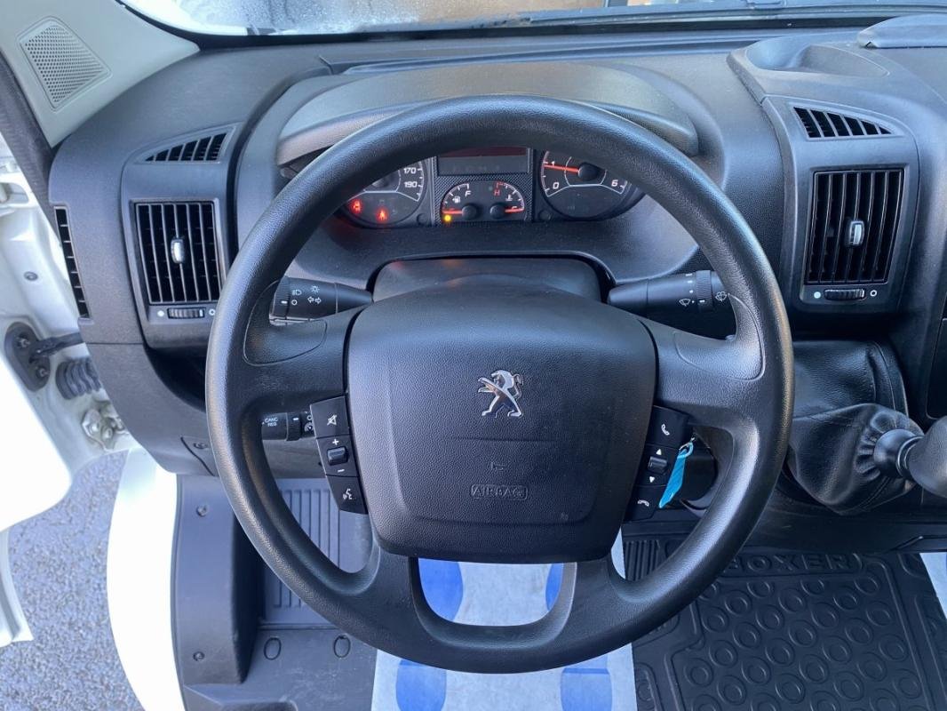 Peugeot Boxer - Photo 11