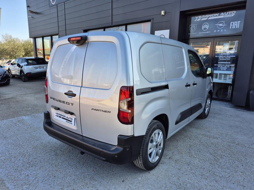 Peugeot Partner - Photo 3