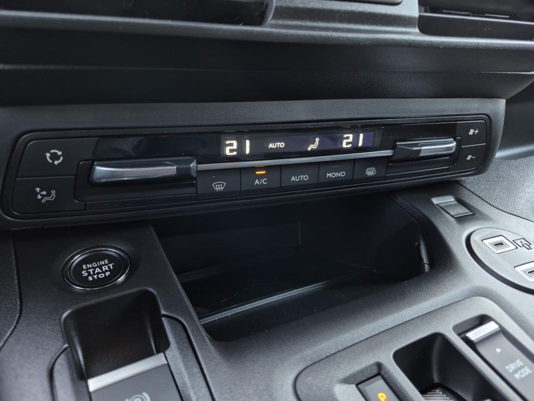 Peugeot Partner - Photo 33