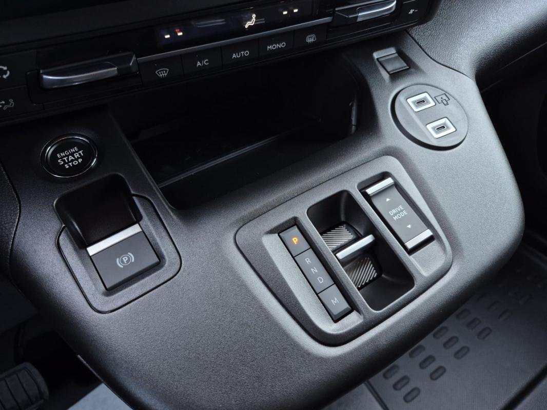 Peugeot Partner - Photo 6