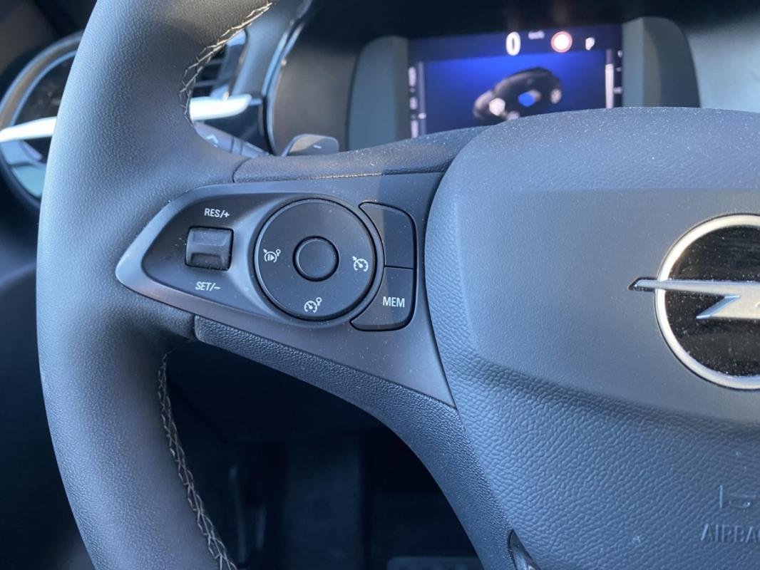 Opel Corsa - Photo 21