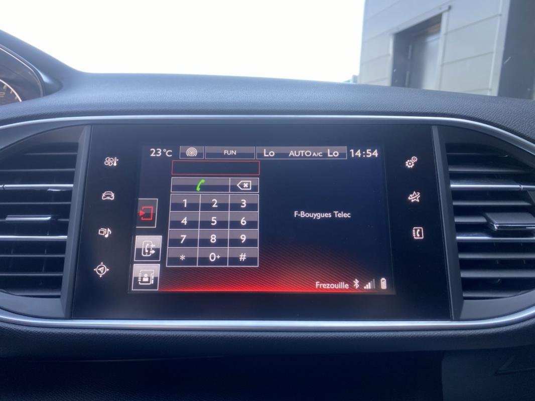 Peugeot 308 SW - Photo 14