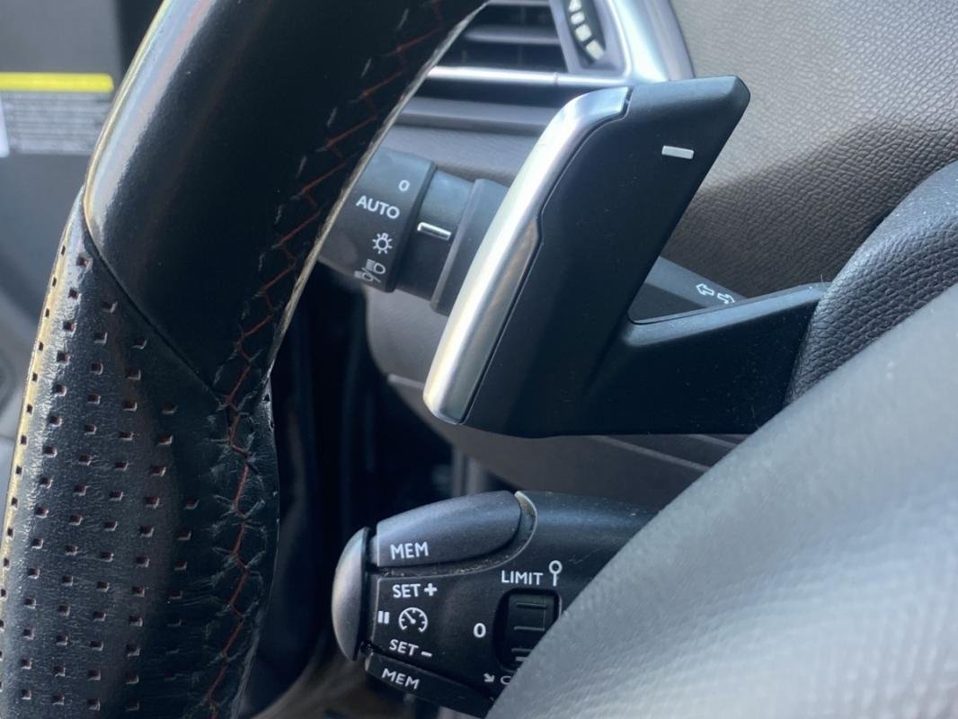 Peugeot 308 SW - Photo 16