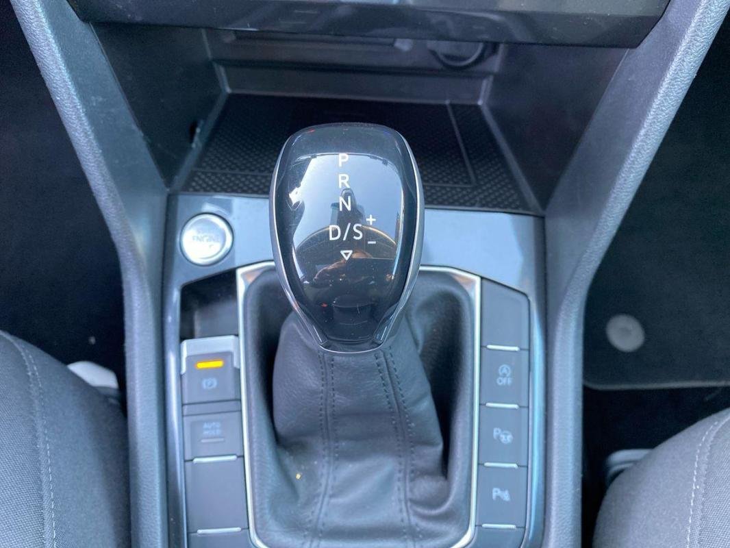Volkswagen Tiguan - Photo 11
