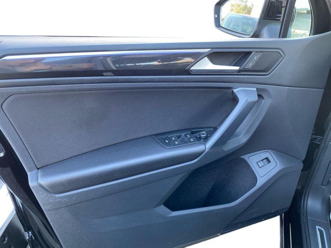 Volkswagen Tiguan - Photo 15
