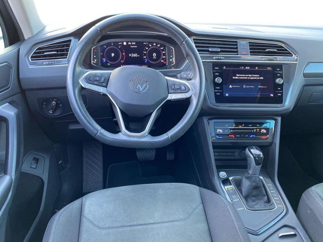 Volkswagen Tiguan - Photo 24