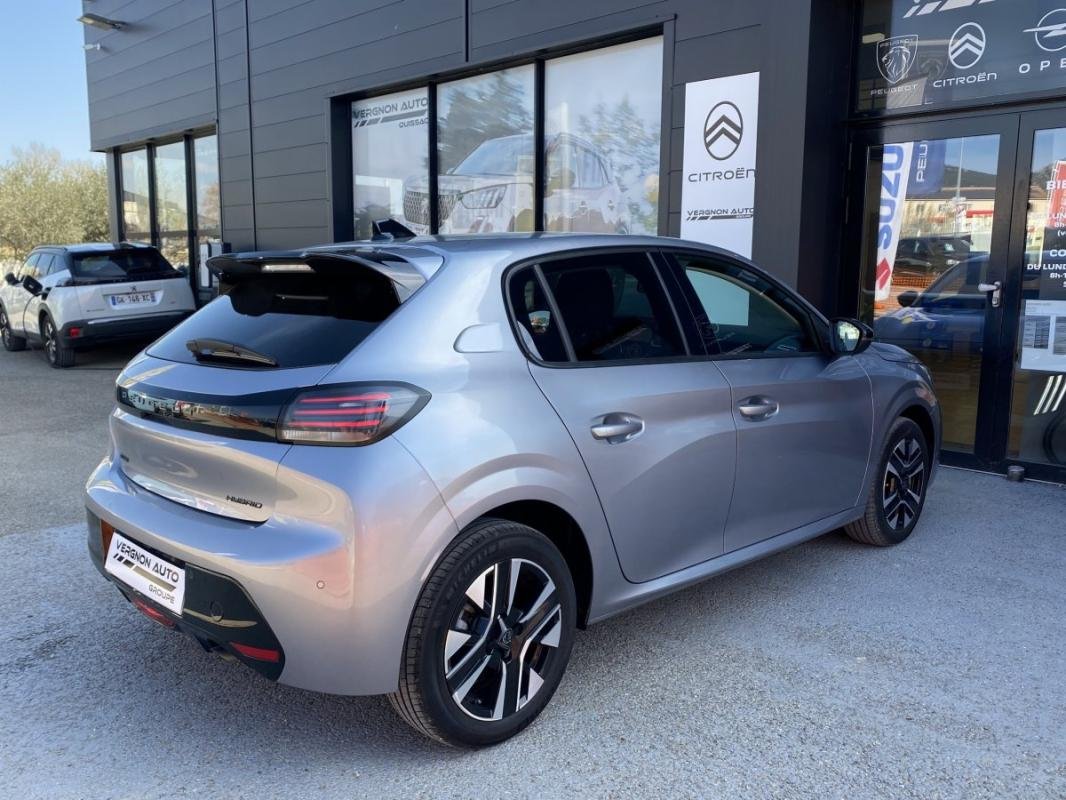 Peugeot 208 - Photo 3