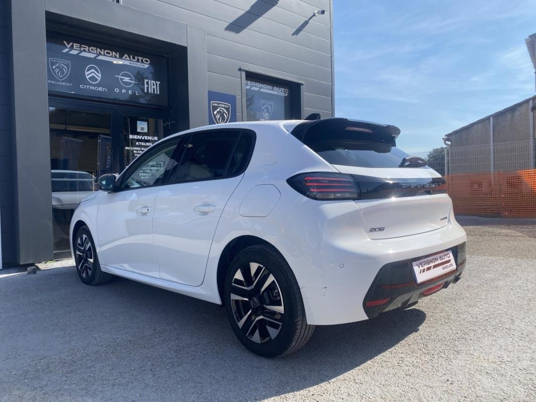 Peugeot 208 - Photo 22